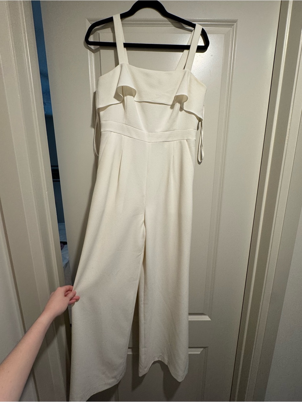 Size 8 Antonio Melani Cream Ruffle-Front Wide-Leg Jumpsuit